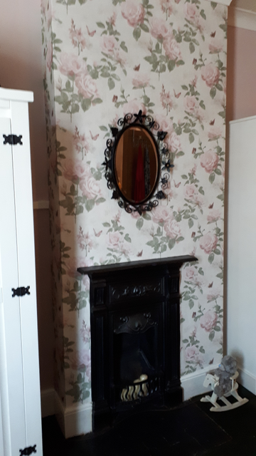 Showing wallpaper Rasch Amsterdam Rose Pink/Cream Wallpaper - 215007 on the wall