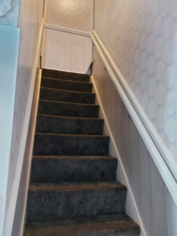 Showing wallpaper Arthouse Opera Tongue & Grove Grey Wallpaper - 694300 on the wall
