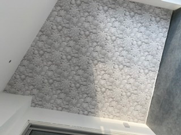 Showing wallpaper Fine Decor Dimensions 3D Effect Floral White/Grey Wallpaper - FD42554 on the wall