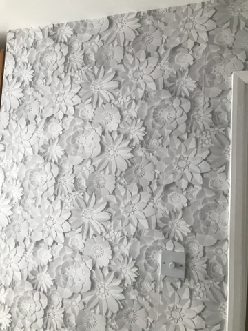 Showing wallpaper Fine Decor Dimensions 3D Effect Floral White/Grey Wallpaper - FD42554 on the wall