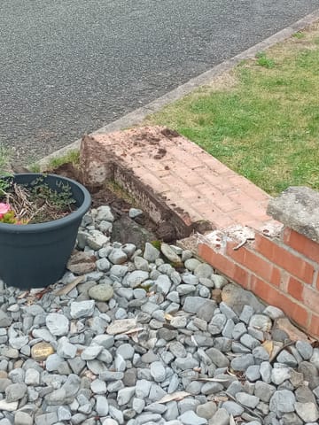 A customer photo for Spring King® Tuscany 2000 Mattress - Bought for daughter returning from university.See my feedback regarding the deli. Author: Robert Foster. Dated: 2022-08-25