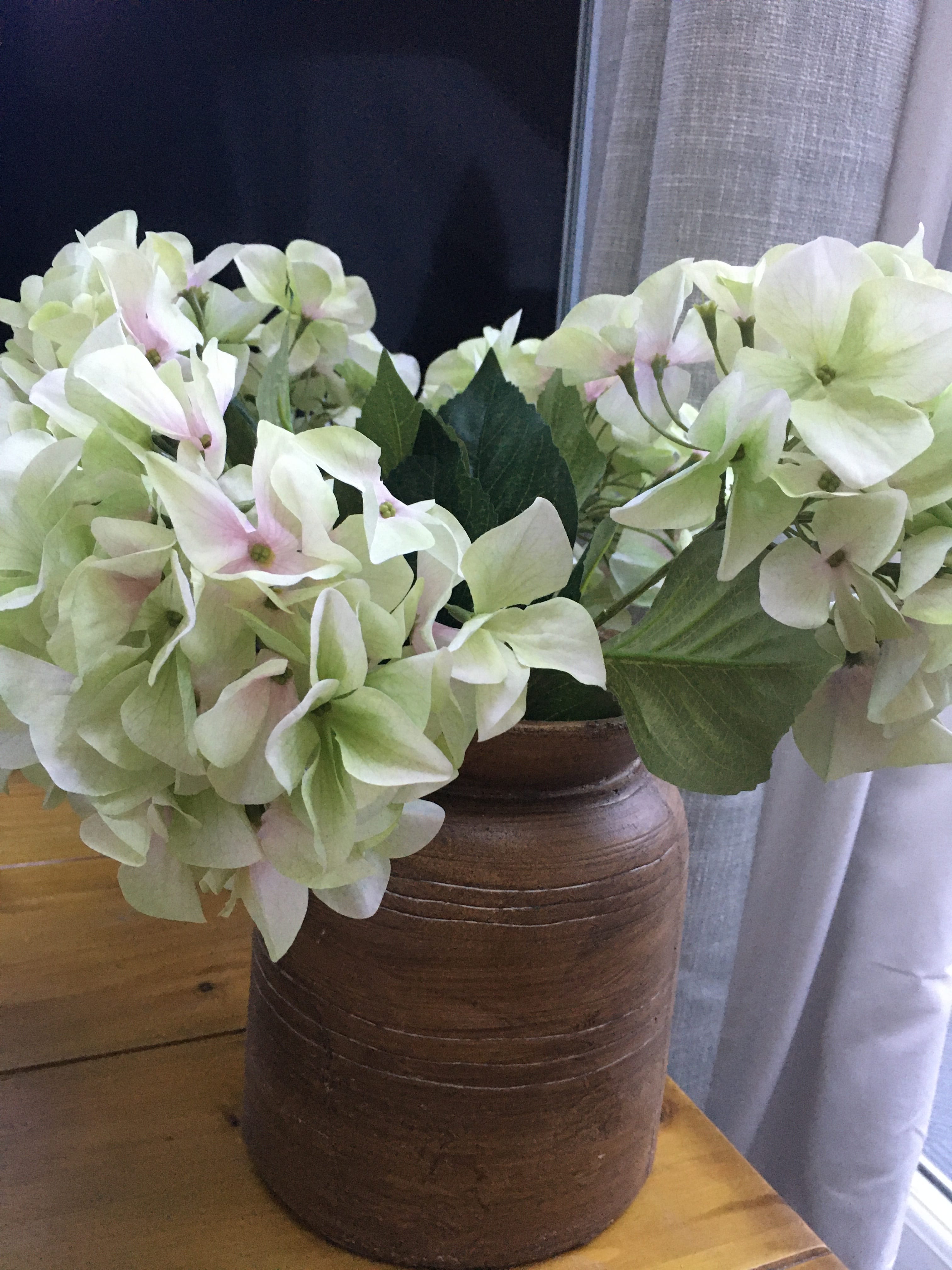 Massin Vase Medium | Statement Vases | Abigail Ahern