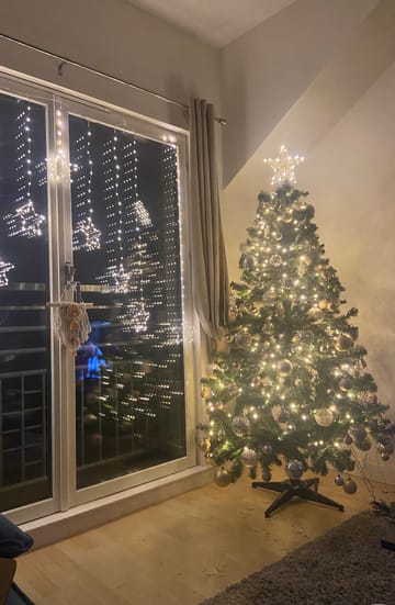 Customer review image