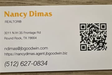 MOO Size Business Card Holder | The ShowCase | MOO (United States)