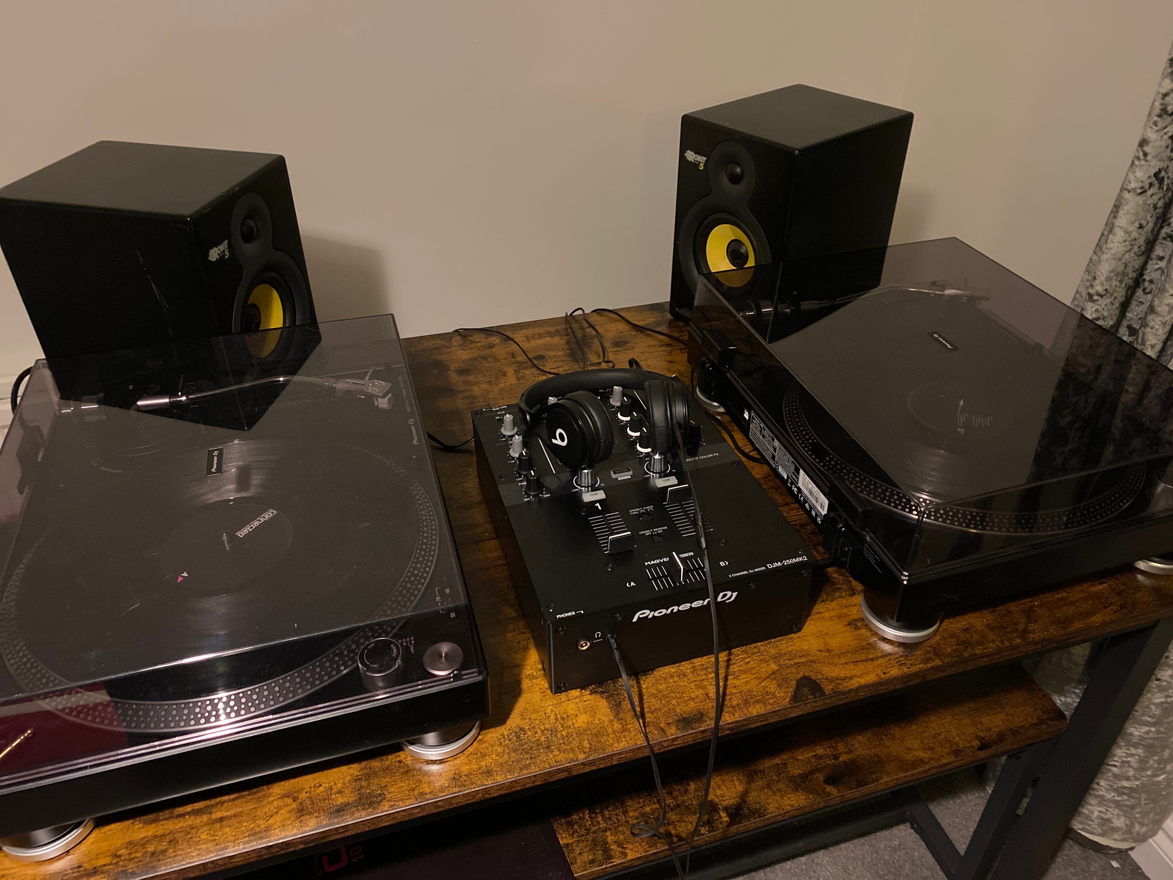 Pioneer DJ PLX-500 & DJM-250MK2 Package