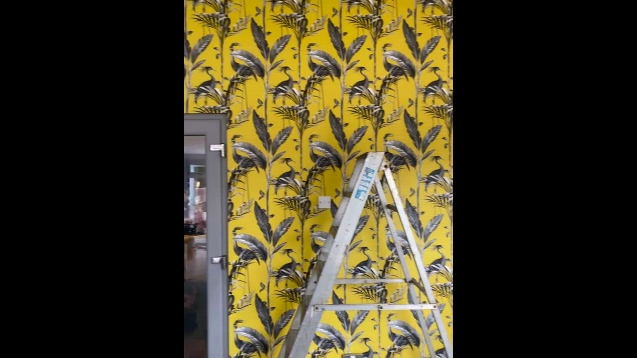 Belgravia Decor Azzurra Leaf Grey/Yellow Metallic Wallpaper 9508