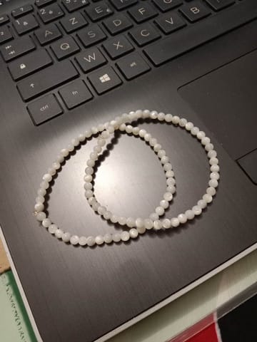 4 Perles En Nacre Blanche Naturelle Irisée - Forme Croix 9x7mm - Réf. 8741140015821
