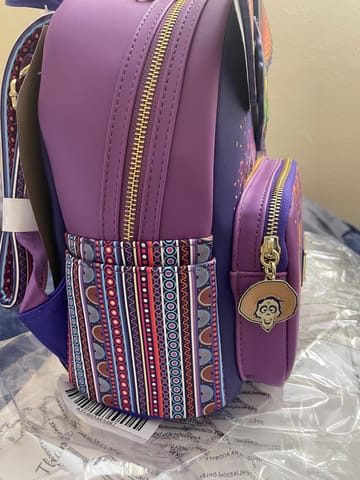 残り僅◆LOUNGEFLY◆リメンバーミー ココ Pepita コスプレ 光る Coco – Pepita Cosplay (US Exclusive) Mini Backpack – Pop Stop