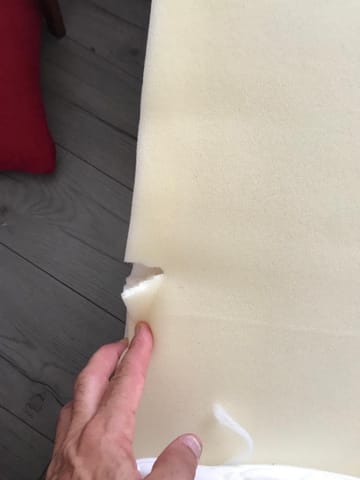 A customer photo for Silentnight 7 Zone Memory Foam Mattress - Not happy with it . It lasted 2 weeks. After 2 weeks it cracked. Author: Rosetta Better Living. Dated: 2023-09-01