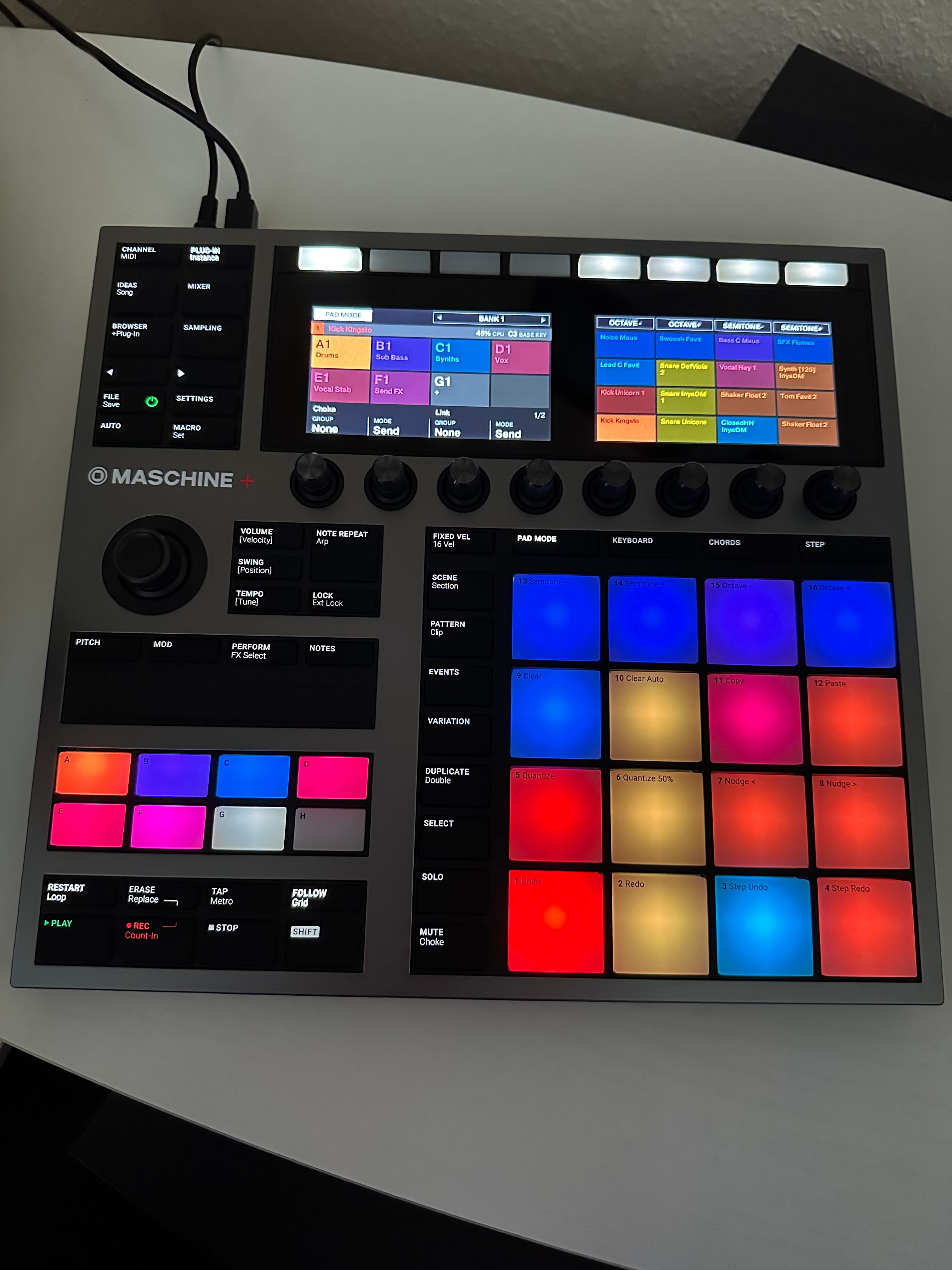 Native Instruments Maschine Plus + - The Disc DJ Store