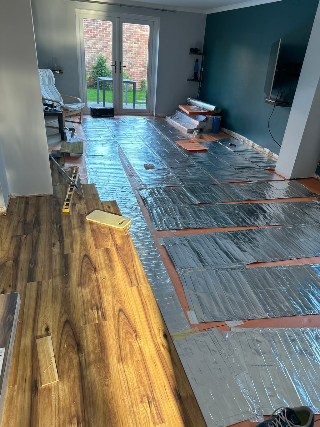 Wet Underfloor Solid Wood Flooring Underfloor Heating Suspended