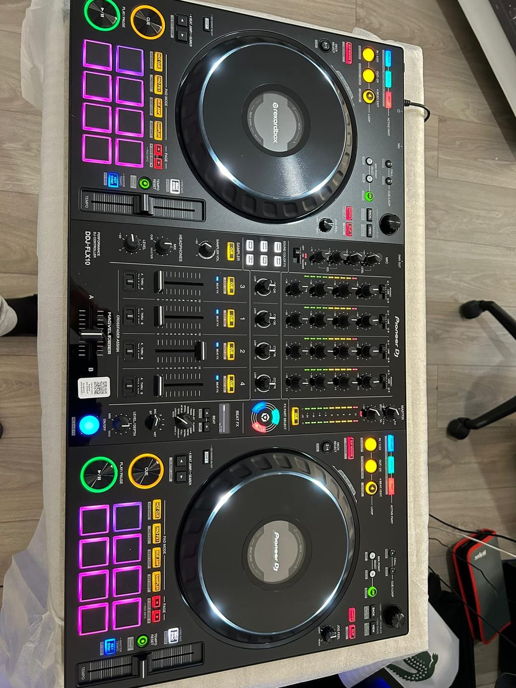 Pioneer DJ DDJ-FLX10 Professional 4-Channel DJ Controller