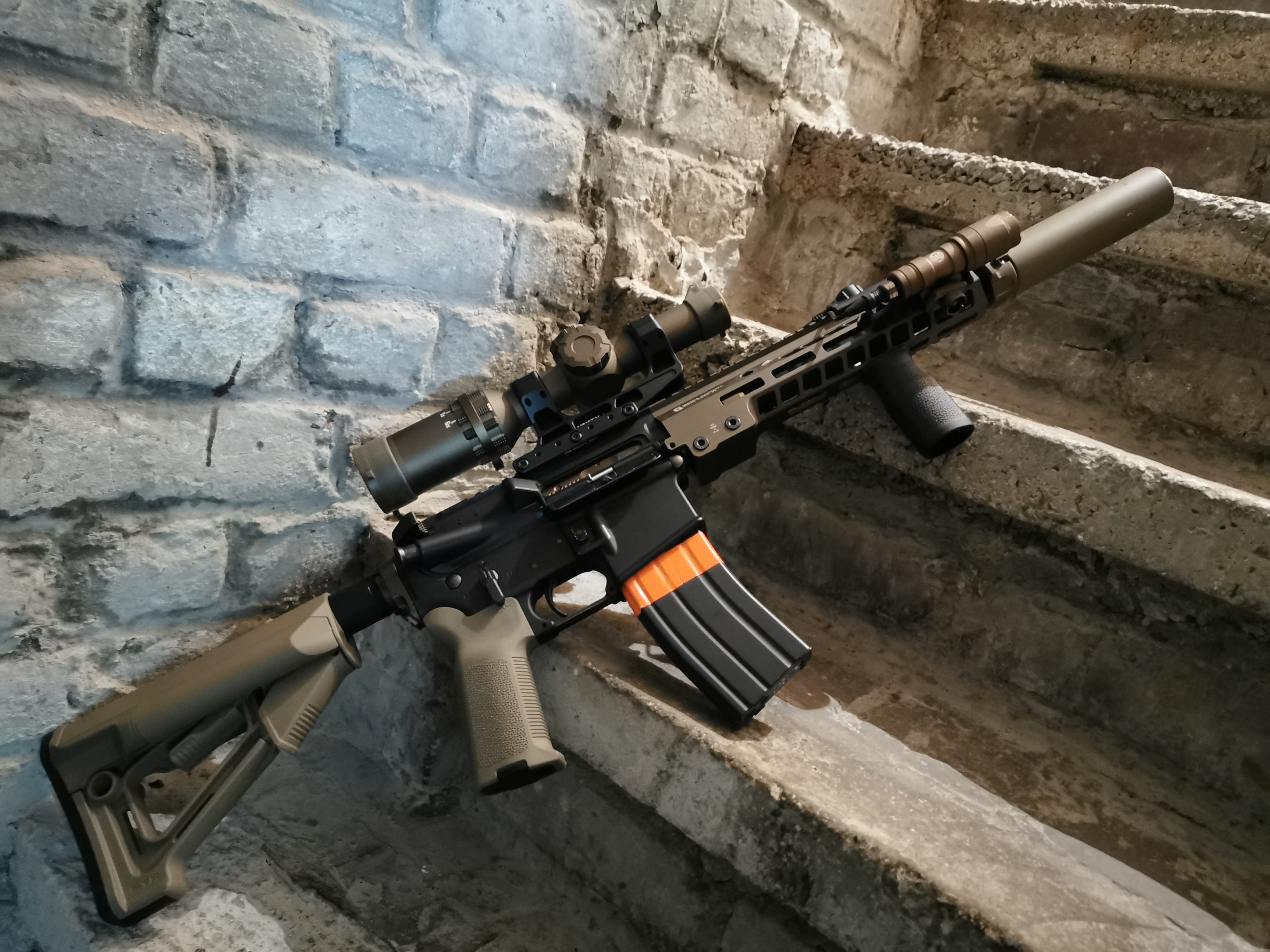 Pistol Grip AR15/M4 MOE K2 XL FDE Magpul