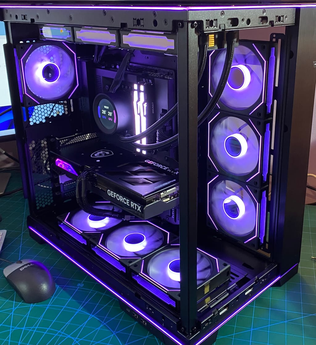 Lian Li O11D EVO RGB Mid-Tower Dual Chamber Case - Black - O11DERGBX