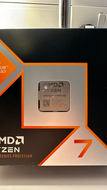 AMD Ryzen 7 9800X3D 8 Core Socket AM5 5.2GHz 3D V-Cache Processor