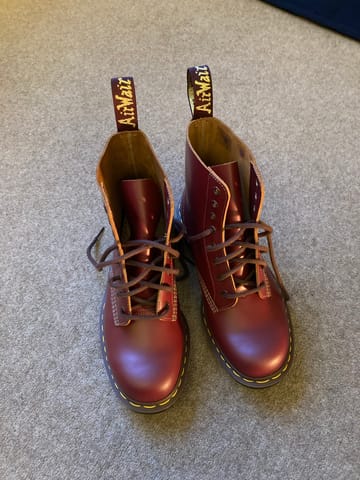 Dr Martens Made In England Vintage Boots - Oxblood Quilon | JEANSTORE