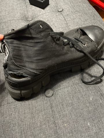 新品 PALLADIUM REVOLT HI ARMY ハイカットスニーカー PALLADIUM（パラディウム）の「PALLADIUM/パラディウム REVOLT