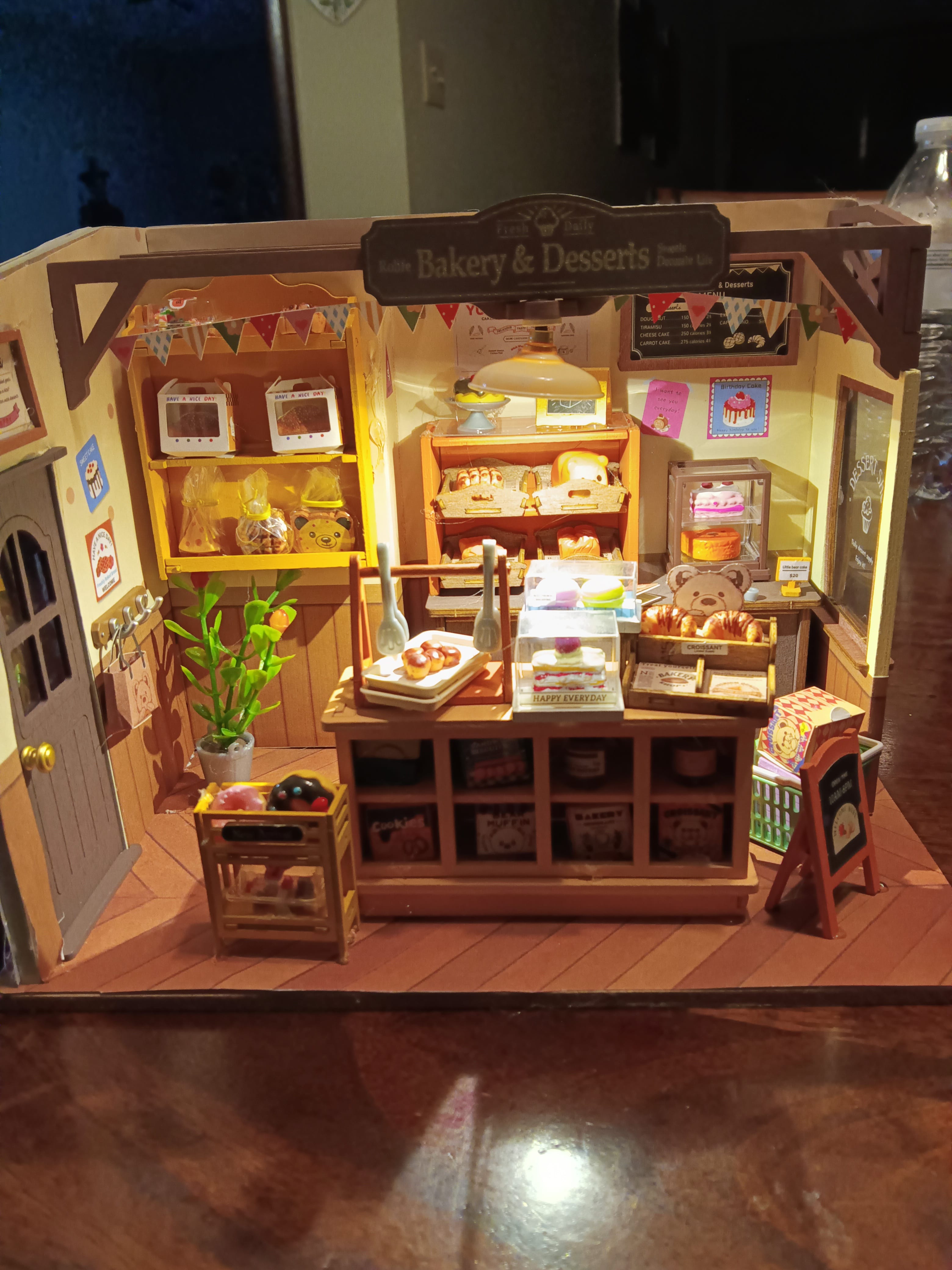 MyTinyWorld 9x Miniatur-Bananen Für Puppenhaus – Handgemacht, 1:12 Maßstab, Aus Lufttrocknendem Ton