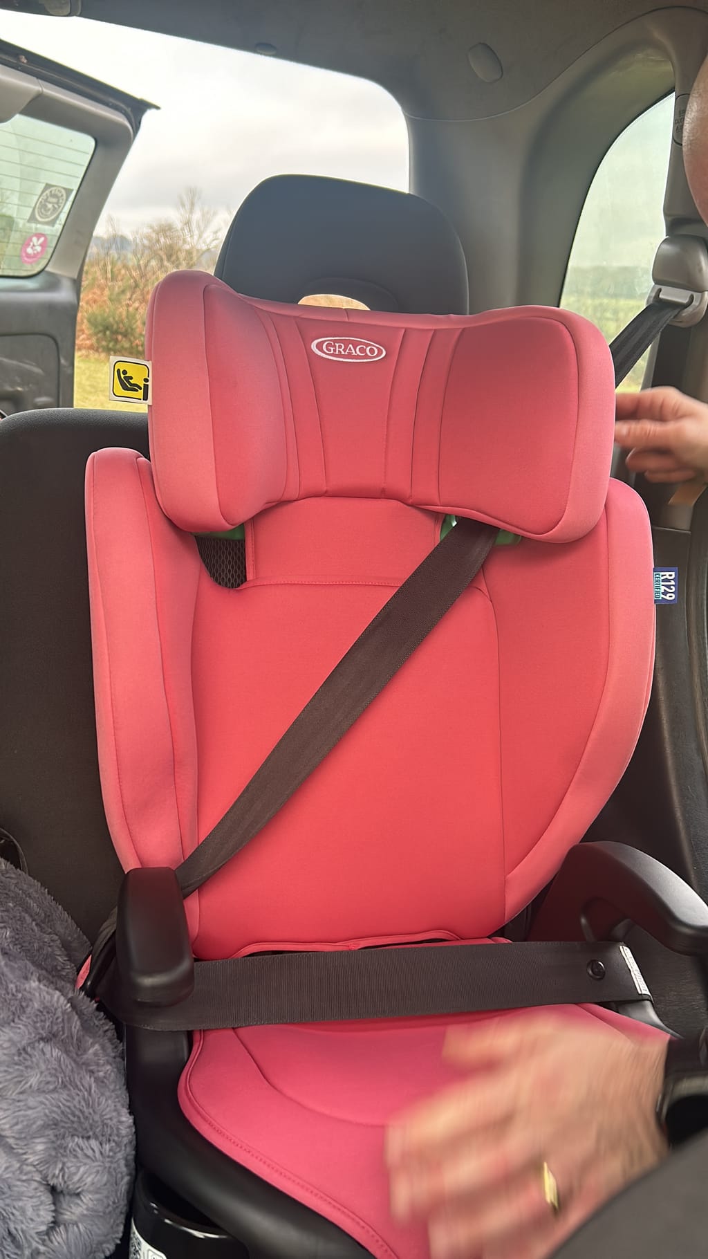 Graco Junior Maxi™ i-Size R129 High Back Booster Car Seat Pink