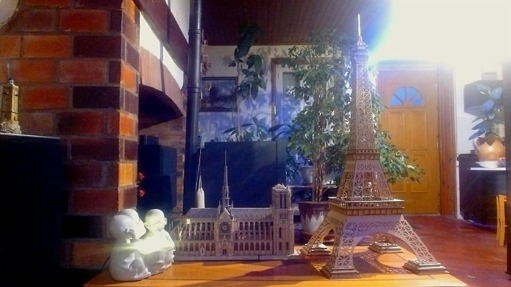 Rolife Eiffel Tower Plus 3D Wooden Puzzle TGC02 | Robotime