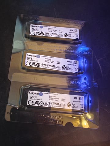 Kingston NV3 PCIe 4.0 NVMe SSD 500GB M.2 2280 - SNV3S/500G - Read