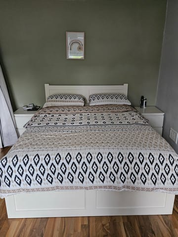 A customer photo for Spring King® Ruby Ortho Extra Firm Mattress - Comfort plus +++ no more sore back, getting a full night's sleep and waking up c. Author: Louiseanne Mccaig. Dated: 2025-06-02