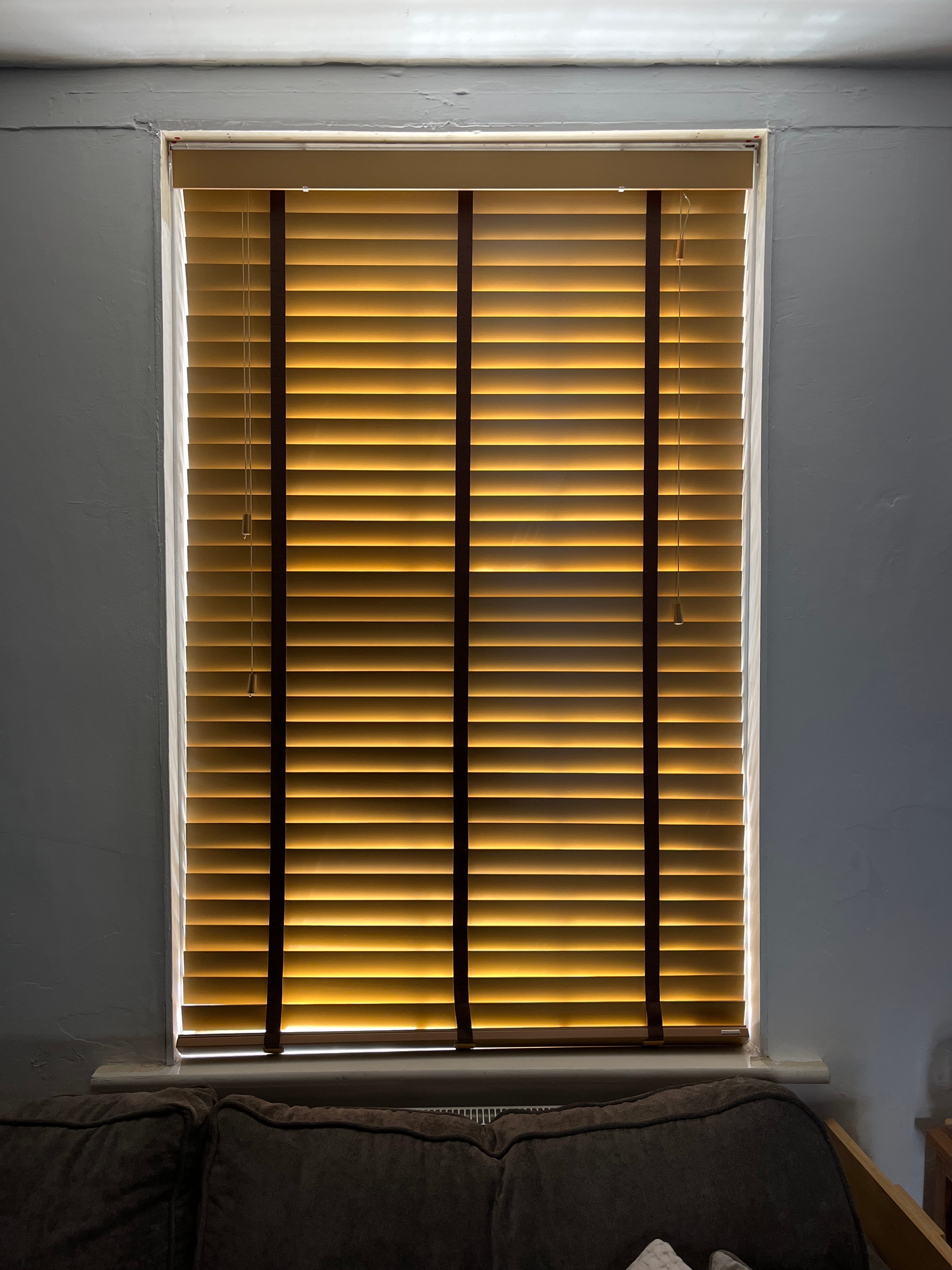 Origin Deluxe, Warm Oak - Venetian Blind | 247Blinds