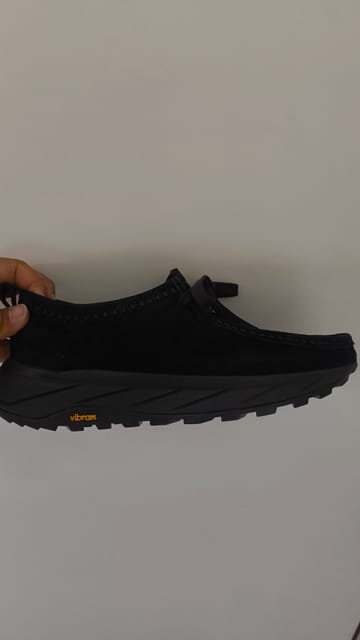 Mens Walla Eden Lo Black/Black Suede Wallabee Lace Up Shoes | Clarks