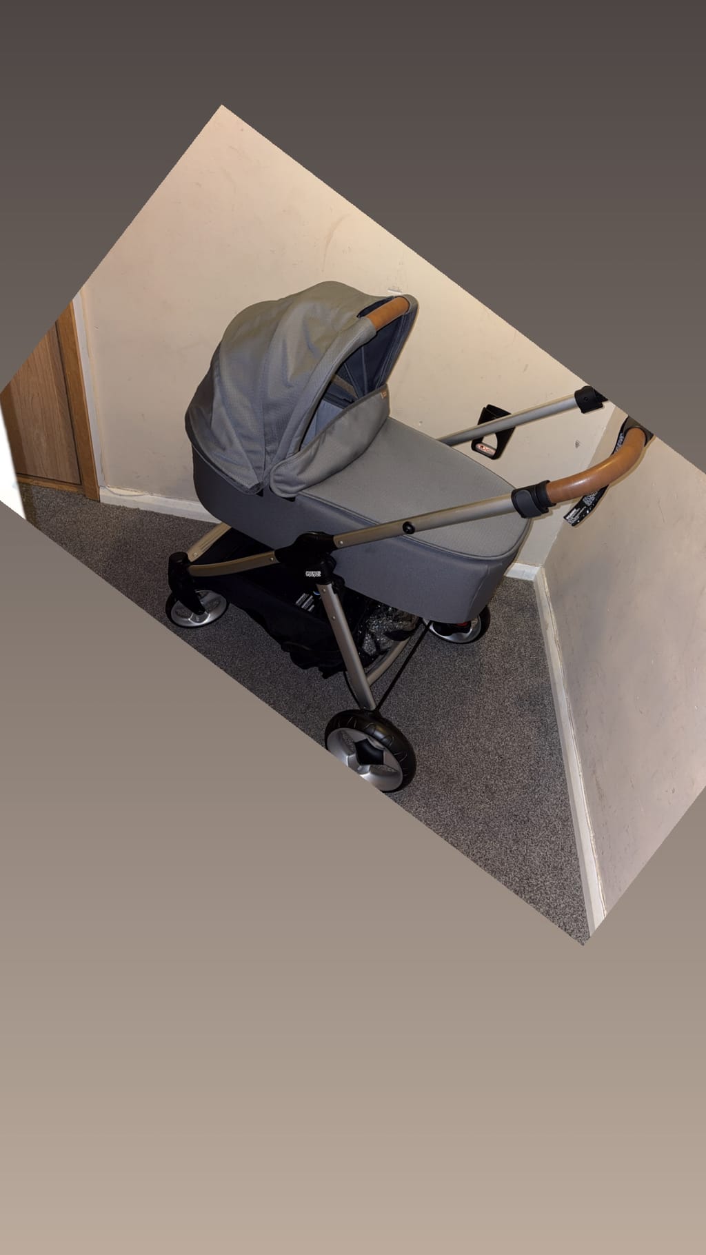 Mamas & Papas Flip XT2 Carry Cot - Fossil Grey | The Nursery Store