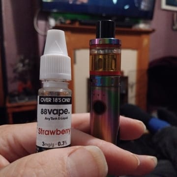 88Vape Strawberry 50/50 E-Liquid - Free Delivery | Vape Superstore