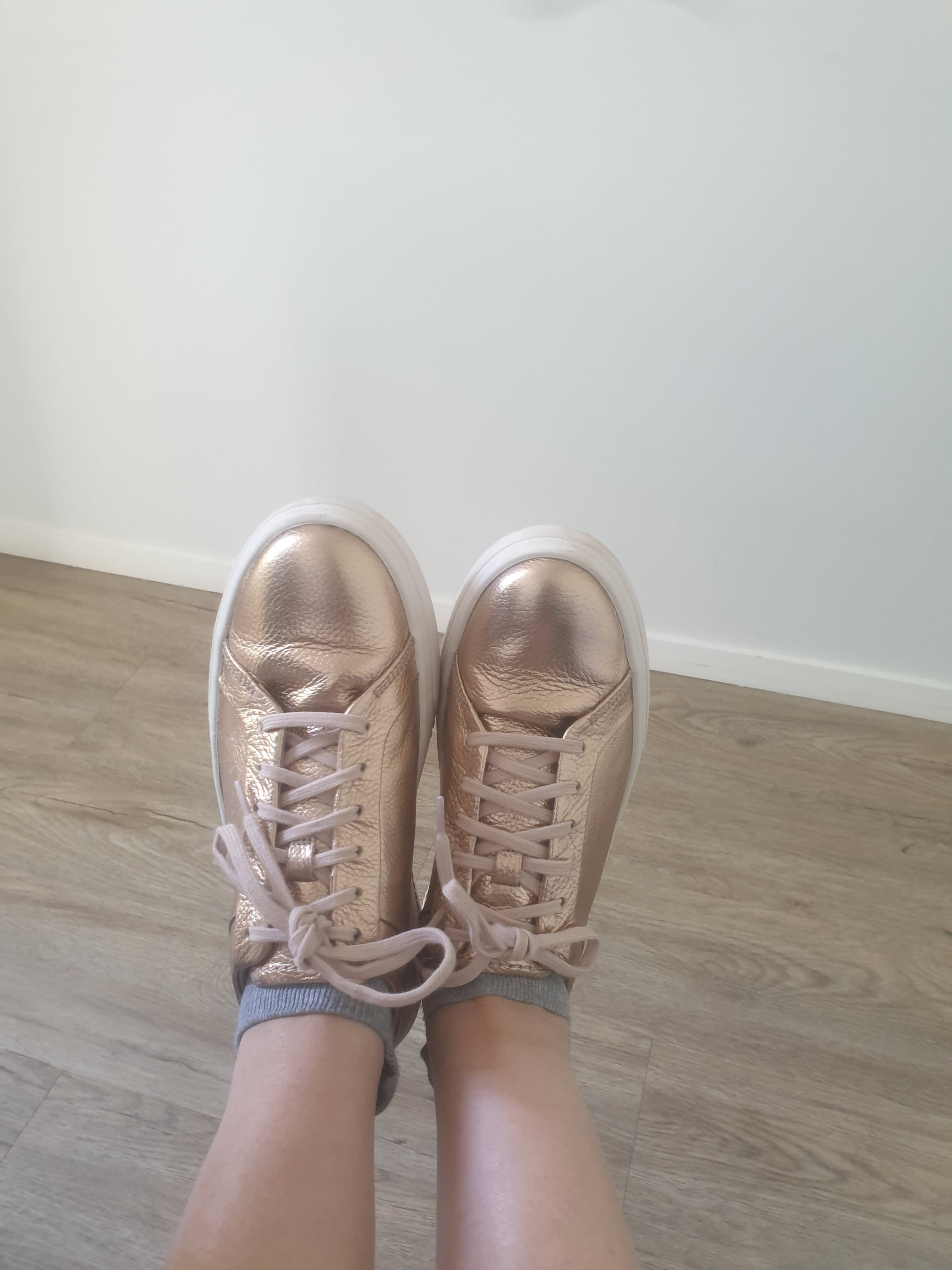 Women's Hollyhock Walk Off White Leather Sneakers | Clarks
