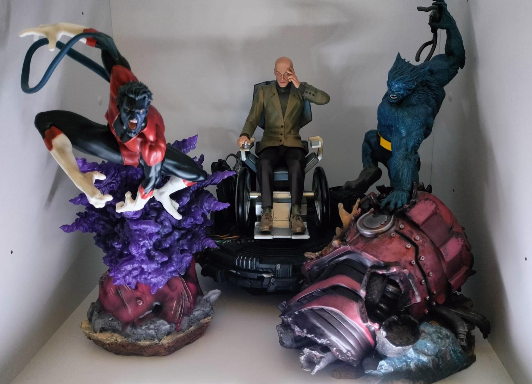 Iron Studios Marvel - Magneto and Sentinel - Deluxe Art Scale 1/10 CCXP