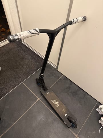 NKD Nitro Monopattino Freestyle