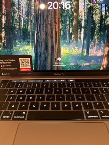 2022 Apple MacBook Pro 13-inch M2 8-core 16GB 512GB - Silver