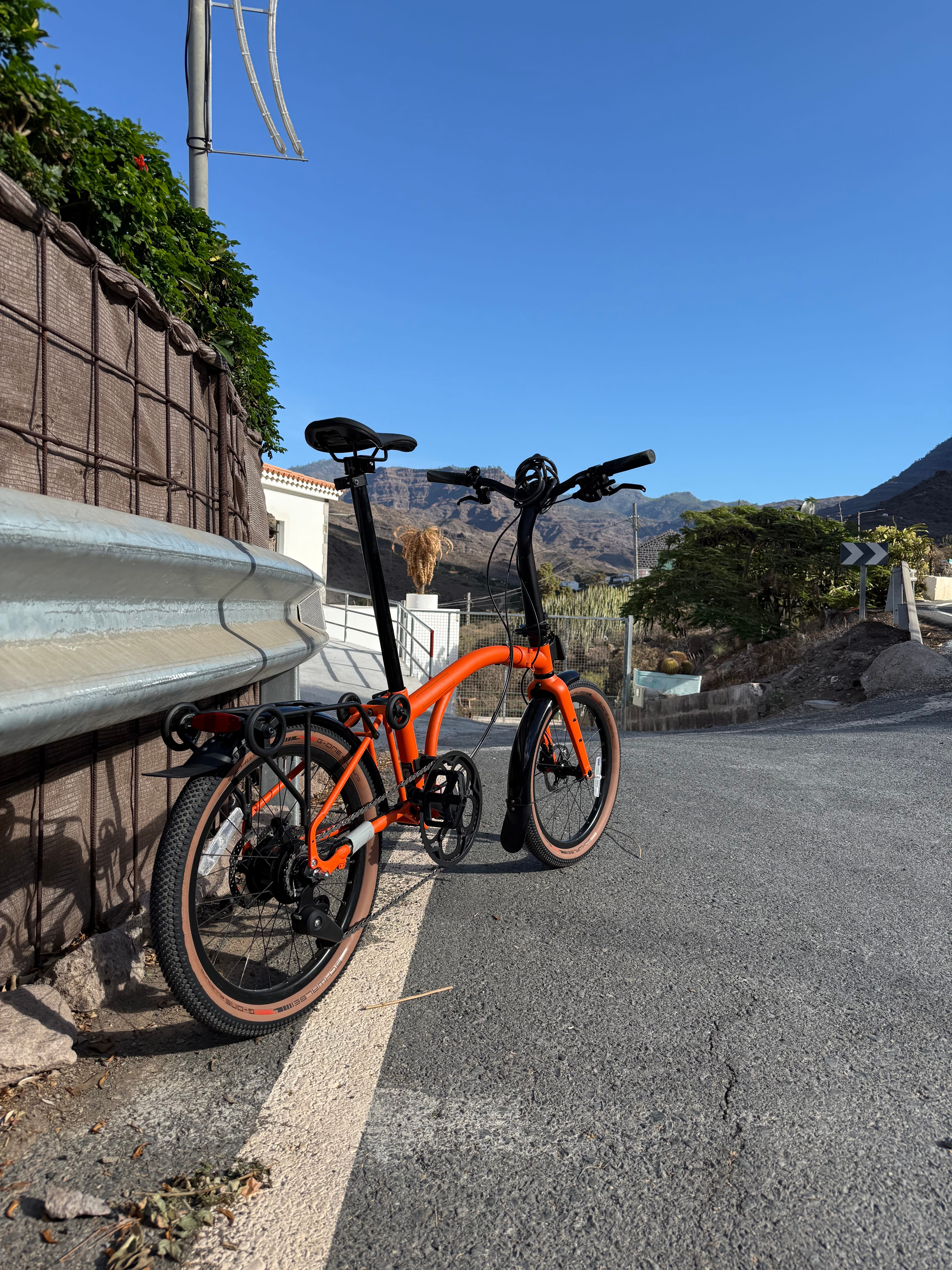 G Line with Roller Frame - 8-speed | Brompton Bicycle UK