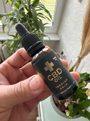 Premium Gold CBD Oil 10ml - High CBD 2500mg | DNH – Dutch Natural