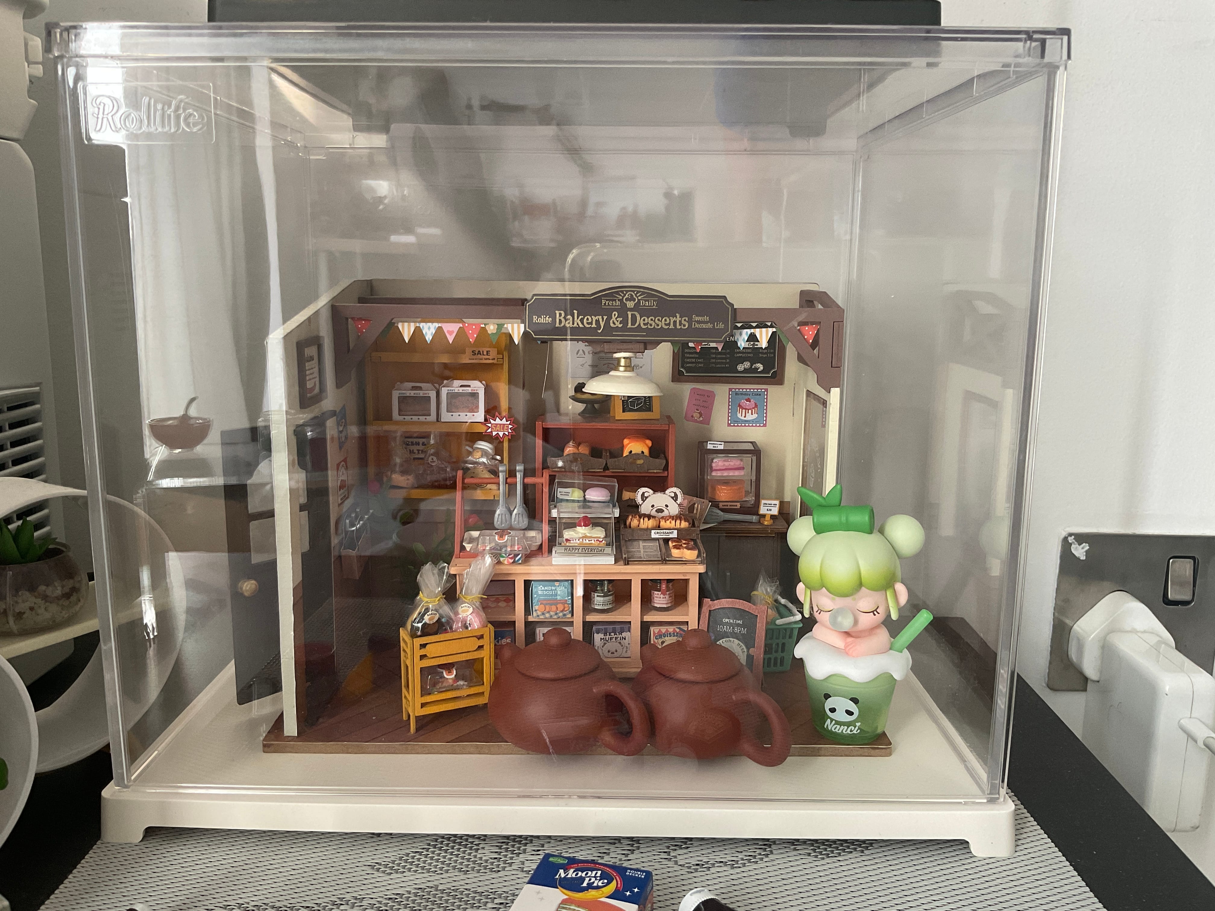 ROBOTIME Kit Fai Da Te In Miniatura Per Adulti, Mini Casa Delle Bambole, Kit Di Costruzione Con Mobili E Luci A LED, Regalo Di Compleanno Per Donne O Ragazze - Foto 7