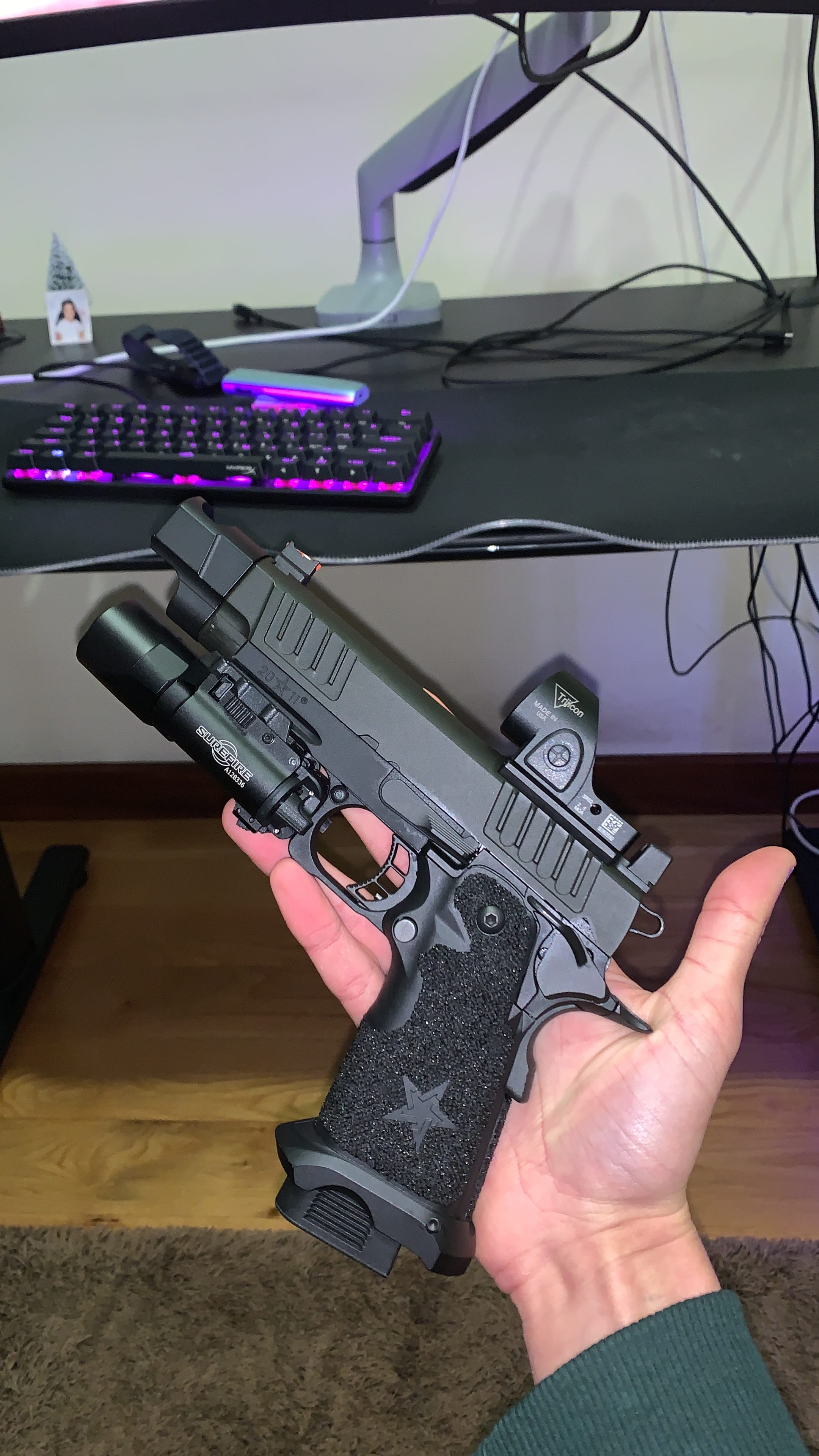 Réplique airsoft R612-4A STACCATO C2 Noir Army Armament Gaz