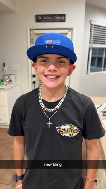 Diamond Cross Pendant in White Gold