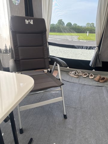 Customer review image