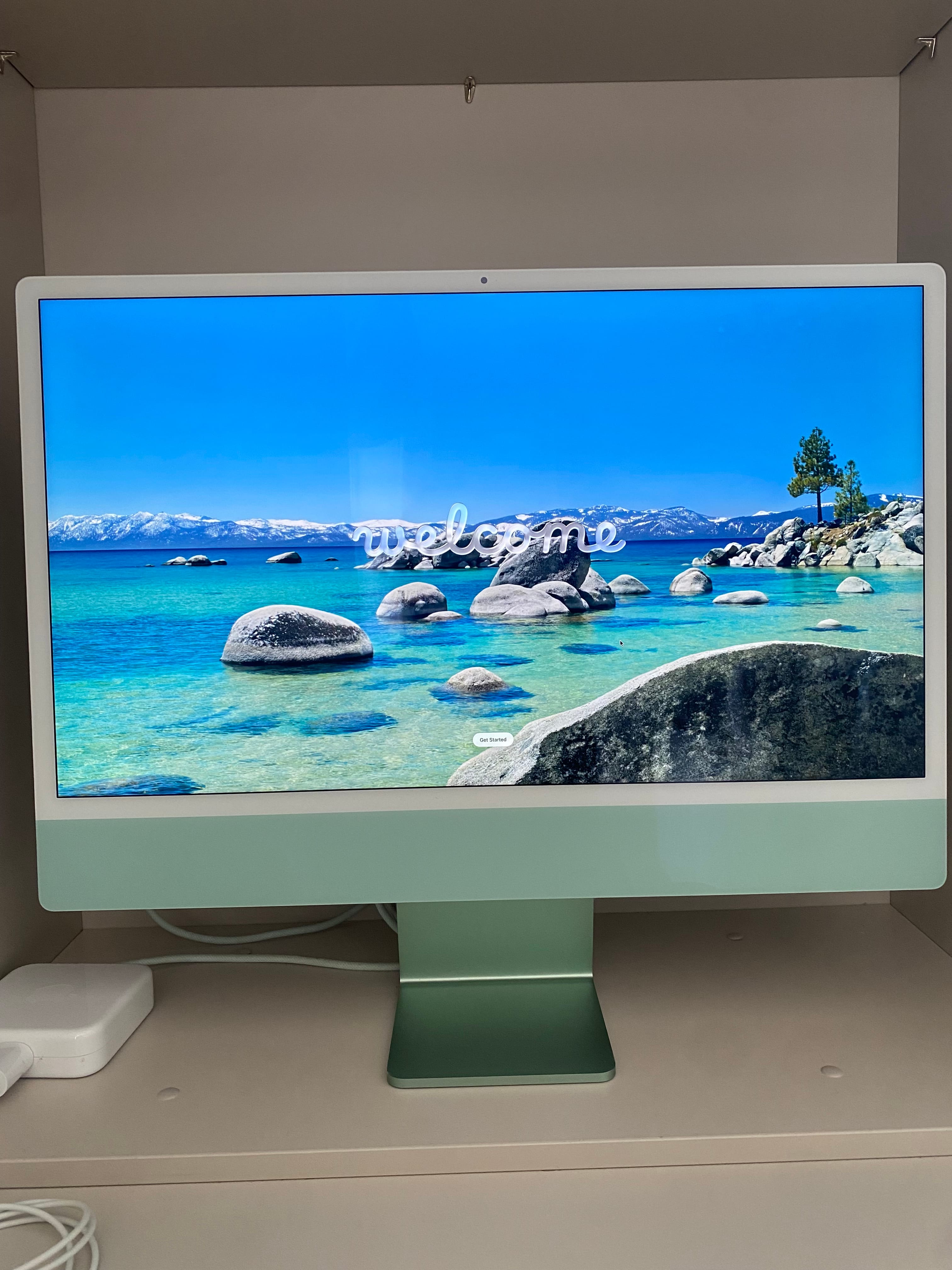 2021 Apple iMac 4.5K 24-inch (2-port) M1 8GB 256GB - Green - MacFinder