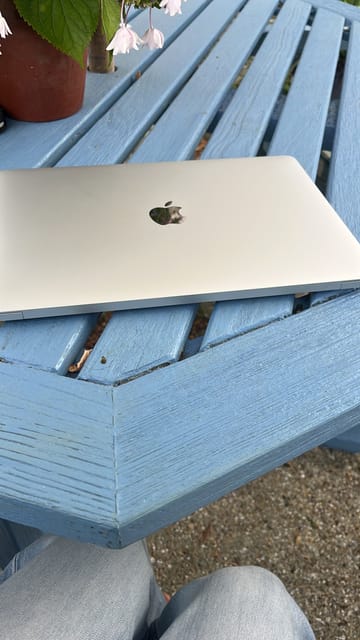 2020 Apple MacBook Air 13-inch M1 16GB 512GB - Space Grey - MacFinder